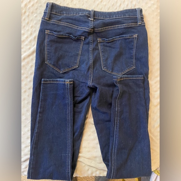 Old Navy Denim - Old Navy size 6 super skinny high rise jeggings
